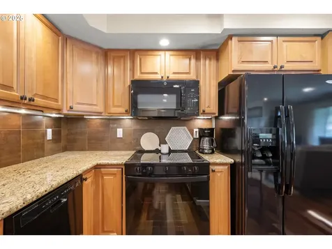 2416 SE Higgins Drive Vancouver WA 98683
