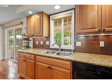 2416 SE Higgins Drive Vancouver WA 98683