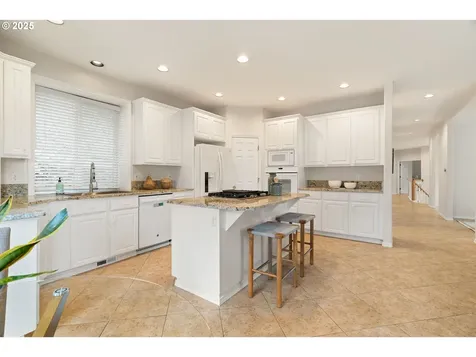 2485 Tipperary Court West Linn OR 97068