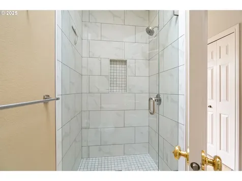 2485 Tipperary Court West Linn OR 97068