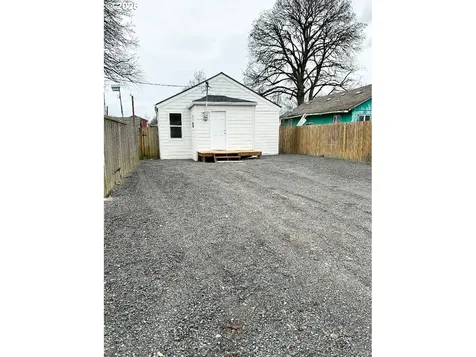 220 20th Avenue Longview WA 98632