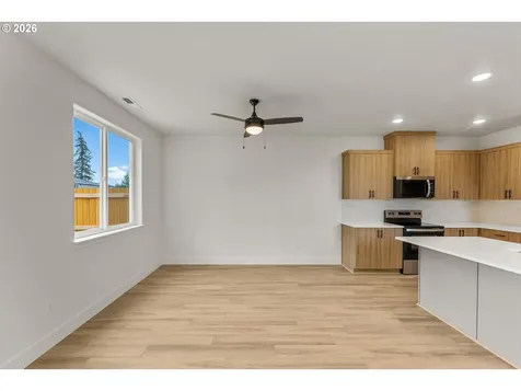 16122 Barlow Trail Lane Oregon City OR 97045