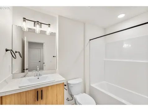 16122 Barlow Trail Lane Oregon City OR 97045