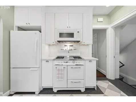 2241 NE 33rd Avenue Portland OR 97212