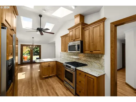 1066 NE 6th Drive Hillsboro OR 97124