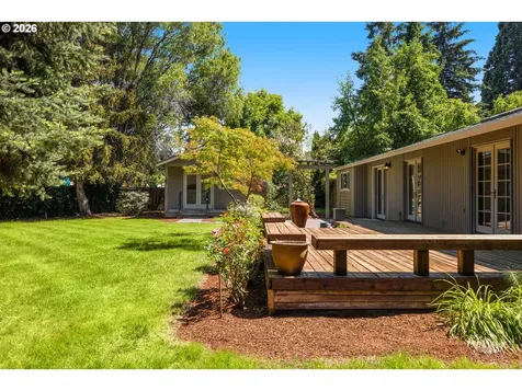 1066 NE 6th Drive Hillsboro OR 97124