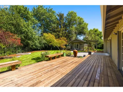 1066 NE 6th Drive Hillsboro OR 97124