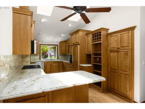 1066 NE 6th Drive Hillsboro OR 97124