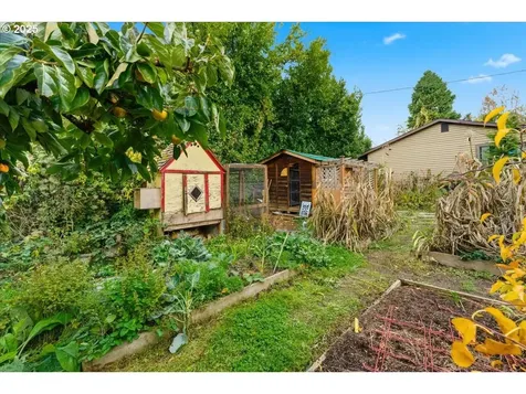 4005 SE Boise Street Portland OR 97202