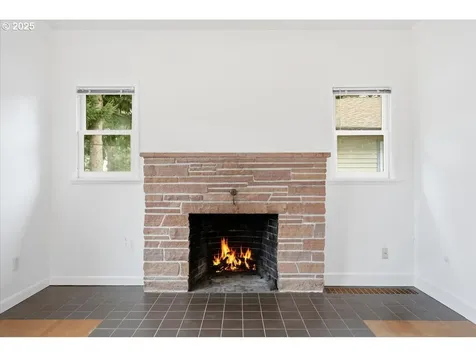 4005 SE Boise Street Portland OR 97202
