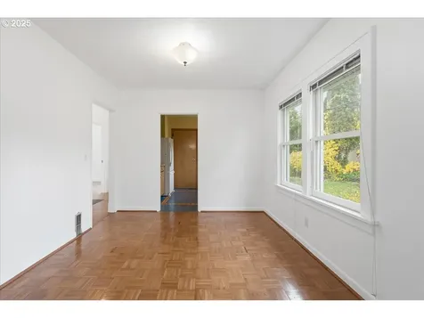 4005 SE Boise Street Portland OR 97202