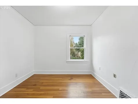 4005 SE Boise Street Portland OR 97202