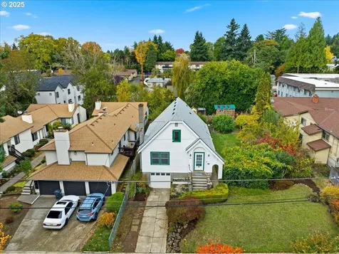 4005 SE Boise Street Portland OR 97202