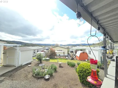 508 Shadow Ranch Lane Roseburg OR 97470