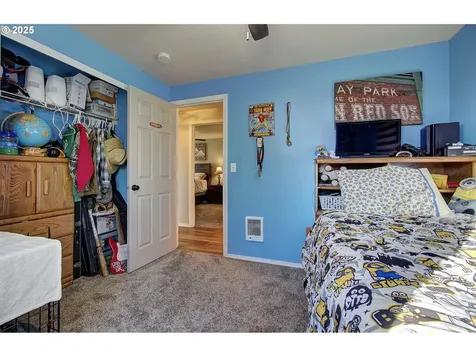 617 SE 11th Way Battle Ground WA 98604