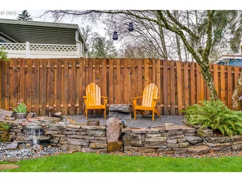 18370 Franklin Way Gladstone OR 97027