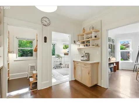 5108 NE 23rd Avenue Portland OR 97211