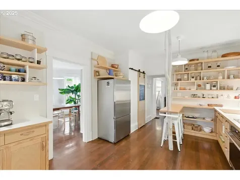 5108 NE 23rd Avenue Portland OR 97211