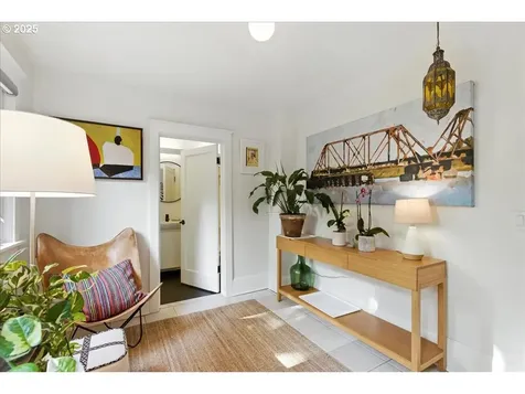 5108 NE 23rd Avenue Portland OR 97211