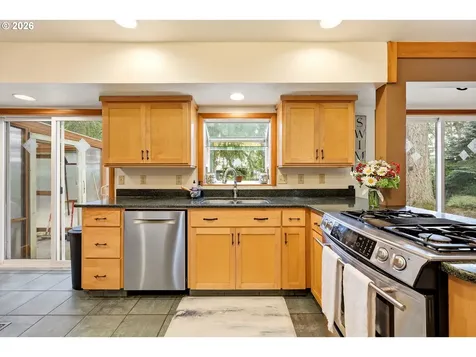 5170 SE Cherry Court Milwaukie OR 97267