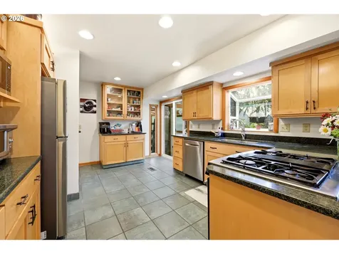 5170 SE Cherry Court Milwaukie OR 97267
