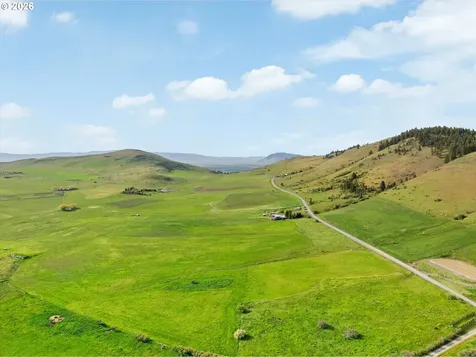 61938 High Valley Road Union OR 97883