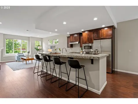 9246 NW Harvest Hill Drive Portland OR 97229