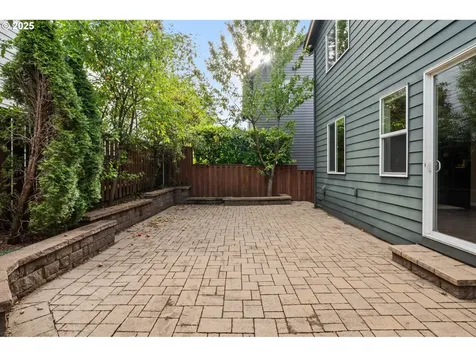 9246 NW Harvest Hill Drive Portland OR 97229