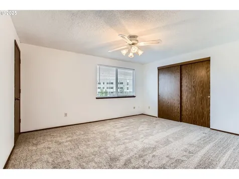 1711 SE Blairmont Drive Vancouver WA 98683