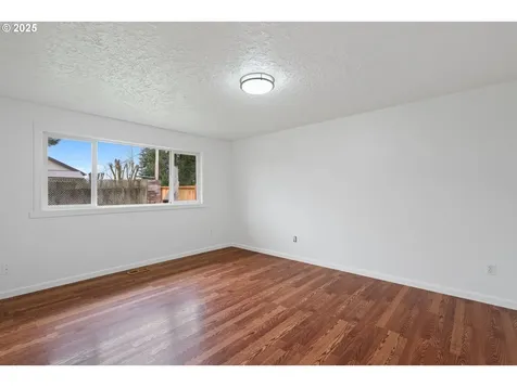 3930 SE 13th Street Gresham OR 97080