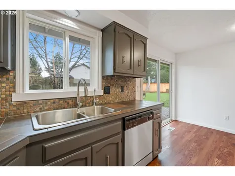 3930 SE 13th Street Gresham OR 97080