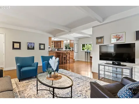 4126 SW Idaho Terrace Portland OR 97221