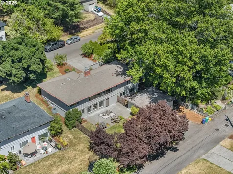 4126 SW Idaho Terrace Portland OR 97221