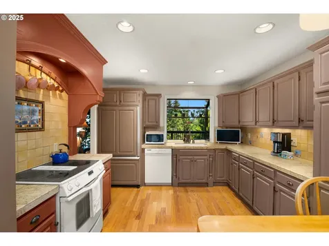 2830 Coeur D Alene Drive West Linn OR 97068