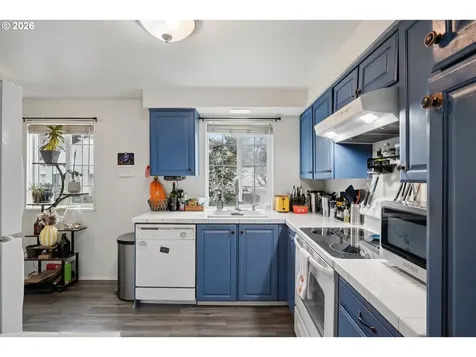 13050 SW 17th Street Beaverton OR 97008