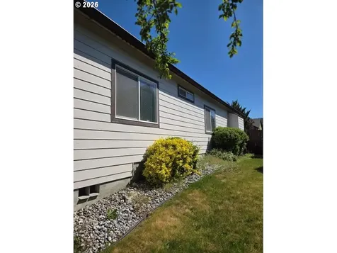 2133 NW Dusk Drive Hermiston OR 97838