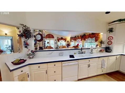 30770 Jacks Landing Gold Beach OR 97444