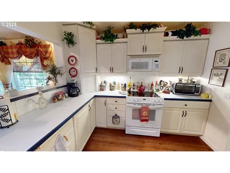 30770 Jacks Landing Gold Beach OR 97444