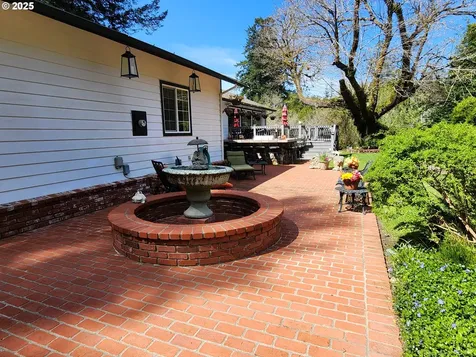 30770 Jacks Landing Gold Beach OR 97444