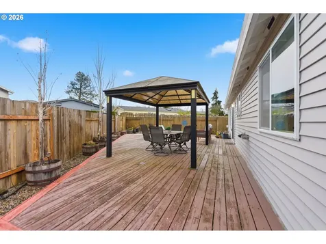 671 Mary Drive Molalla OR 97038