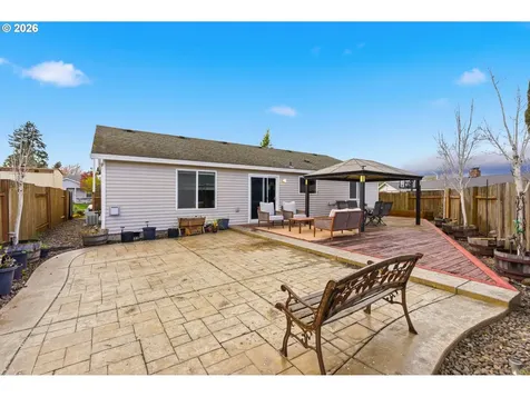 671 Mary Drive Molalla OR 97038