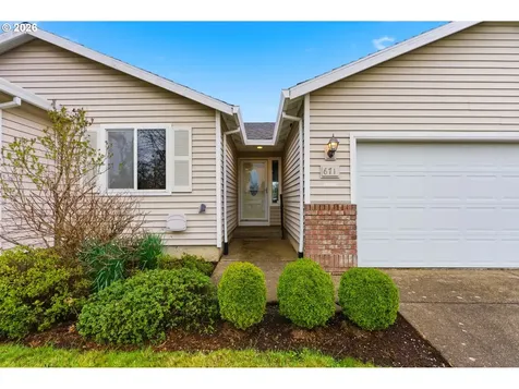 671 Mary Drive Molalla OR 97038