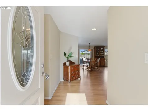 671 Mary Drive Molalla OR 97038
