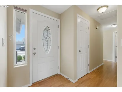671 Mary Drive Molalla OR 97038