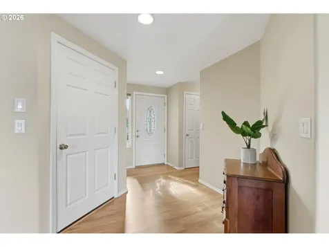 671 Mary Drive Molalla OR 97038