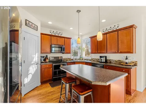 6625 Larissa Lane Gladstone OR 97027