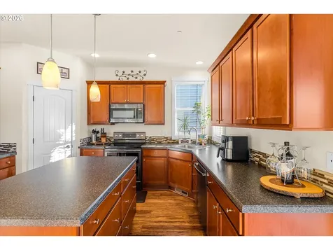 6625 Larissa Lane Gladstone OR 97027