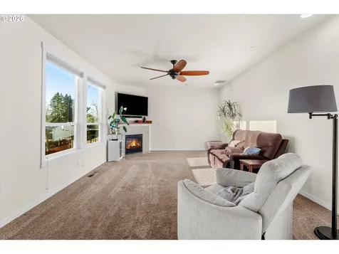 6625 Larissa Lane Gladstone OR 97027