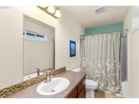 6625 Larissa Lane Gladstone OR 97027