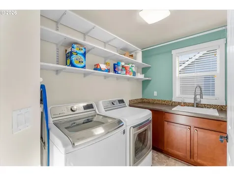 6625 Larissa Lane Gladstone OR 97027